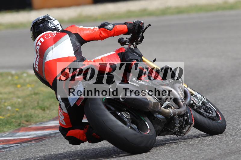 Archiv-2025/05 14.04.2025 Plüss Moto Sport ADR/Freies Fahren/1